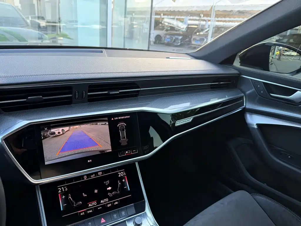 AUDI A6L 2019