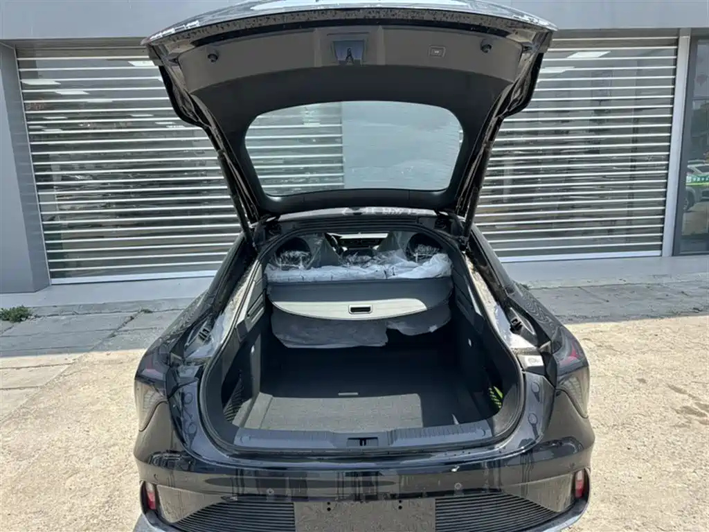 HONGQI H6 2023