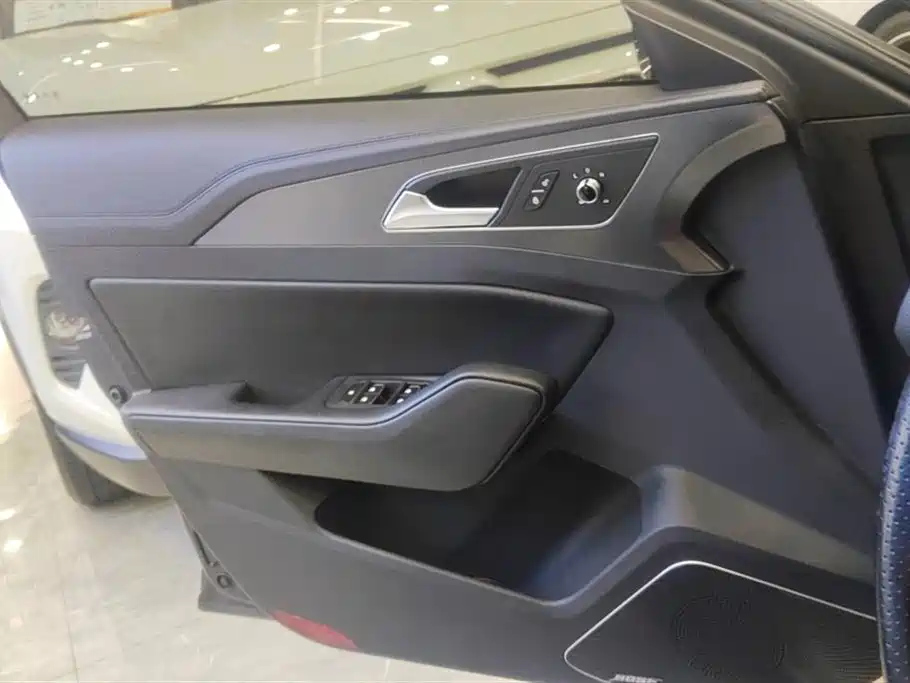 HONGQI H5 2020
