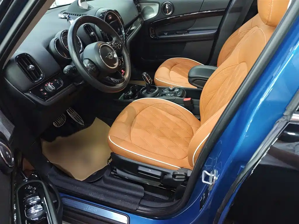 MINI COUNTRYMAN 2019