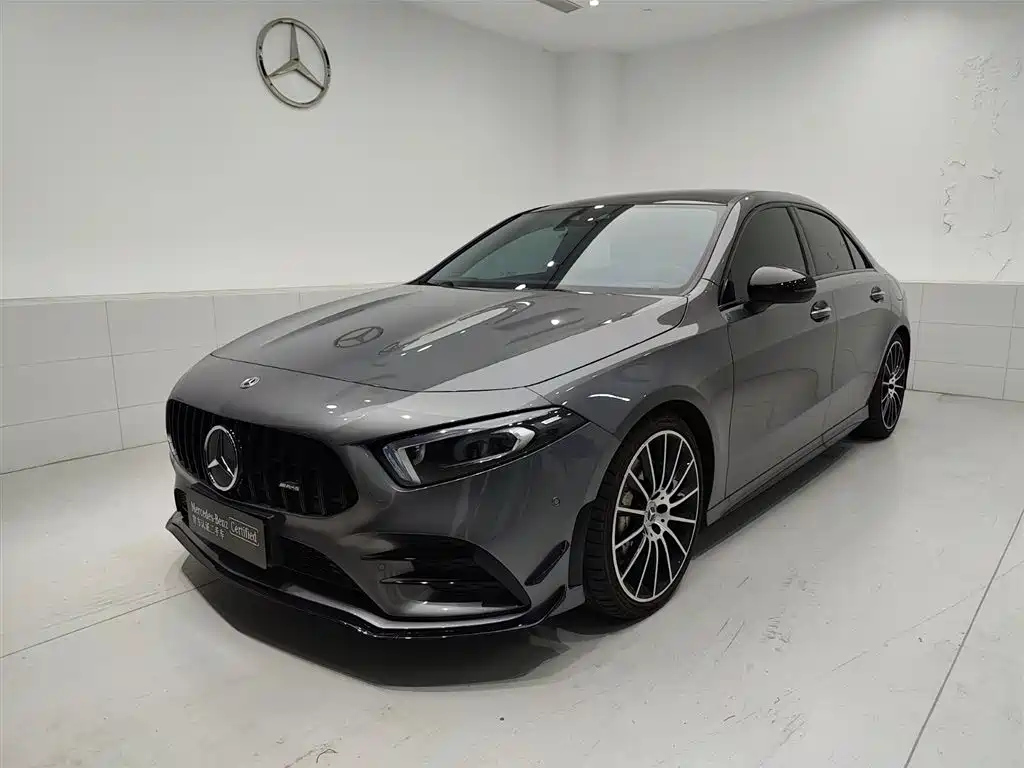 MERCEDES BENZ A-CLASS AMG 2022