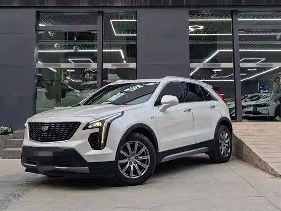 CADILLAC XT4 2021