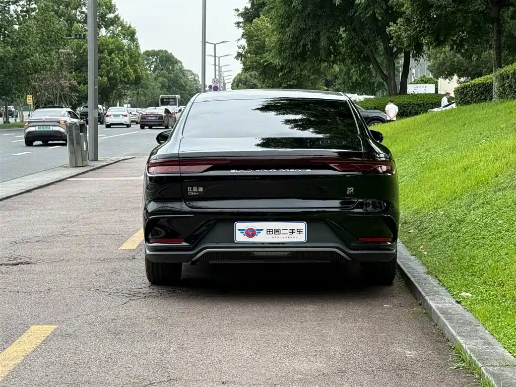 BYD HAN 2024