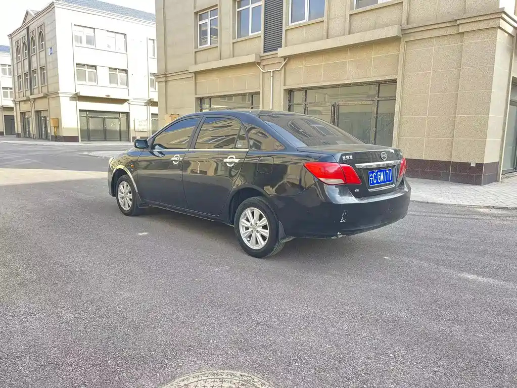 BYD L3 2014
