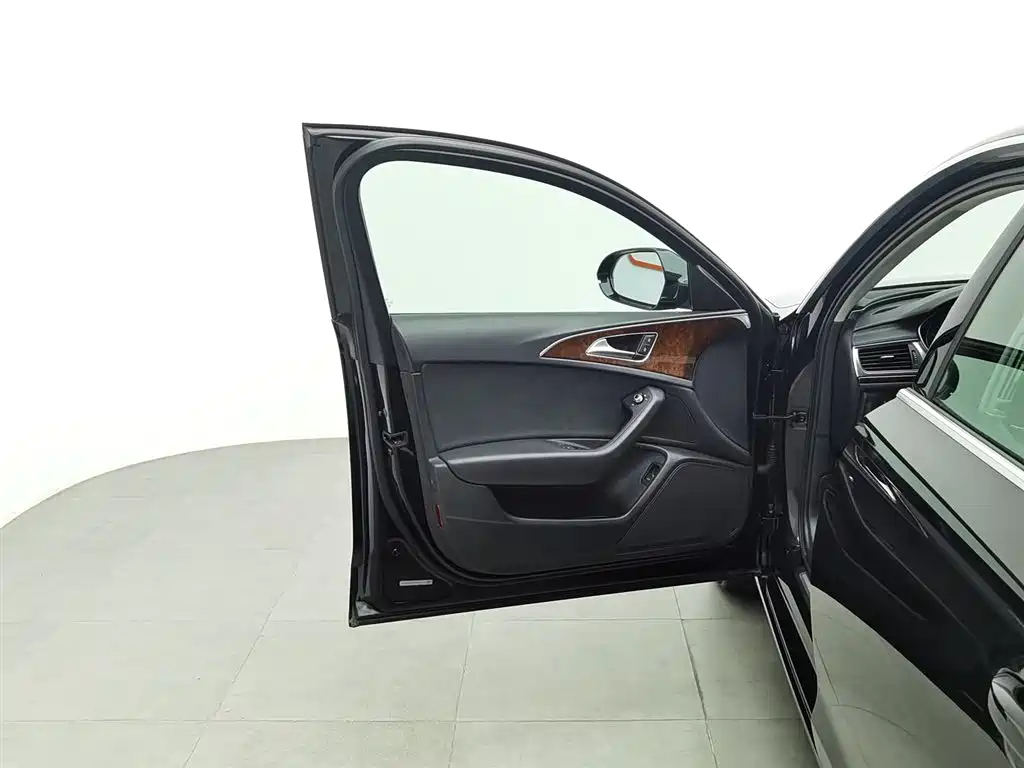 AUDI A6L 2014