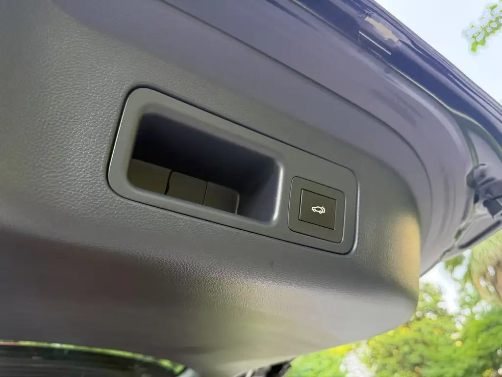 TRUMPCHI M8 2023