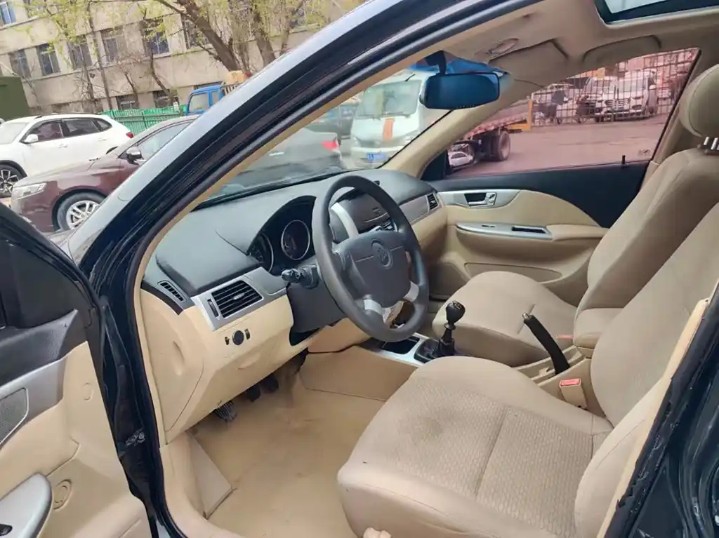 BUICK EXCELLE 2011