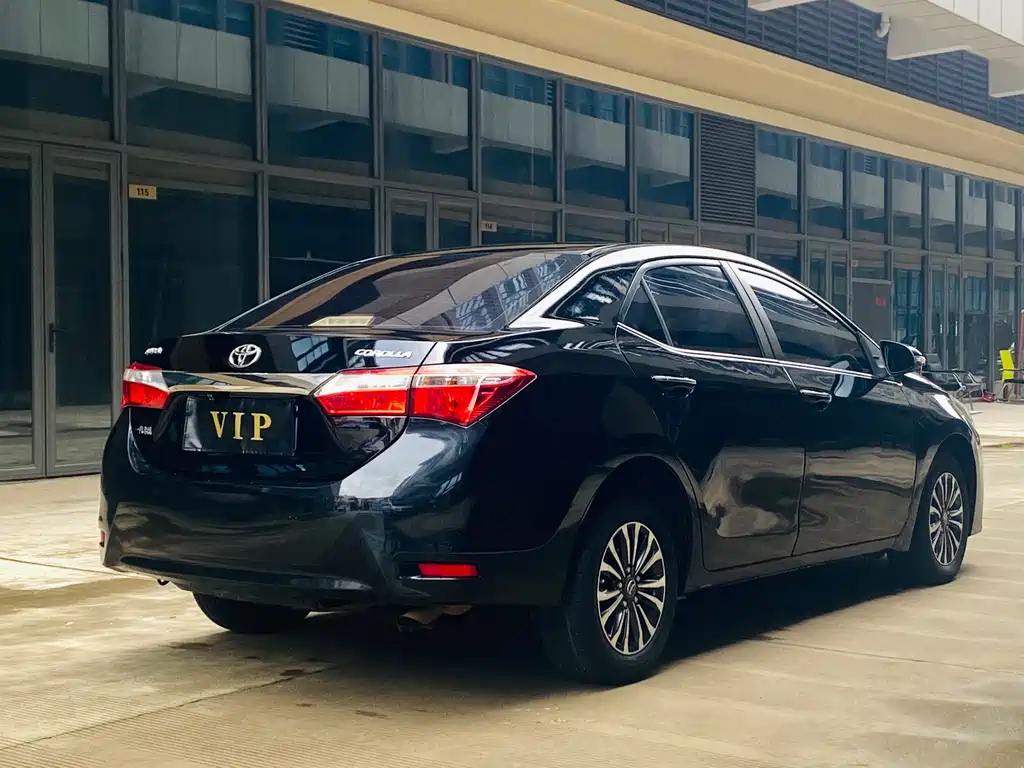 TOYOTA COROLLA 2014