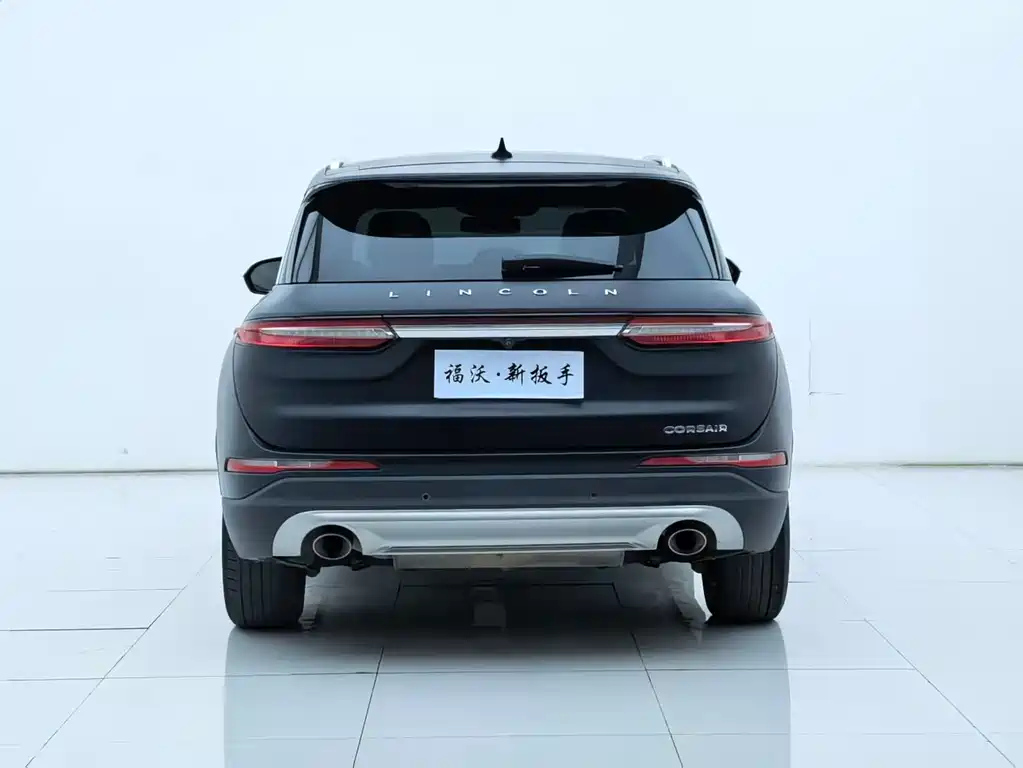 LINCOLN ADVENTURER 2021