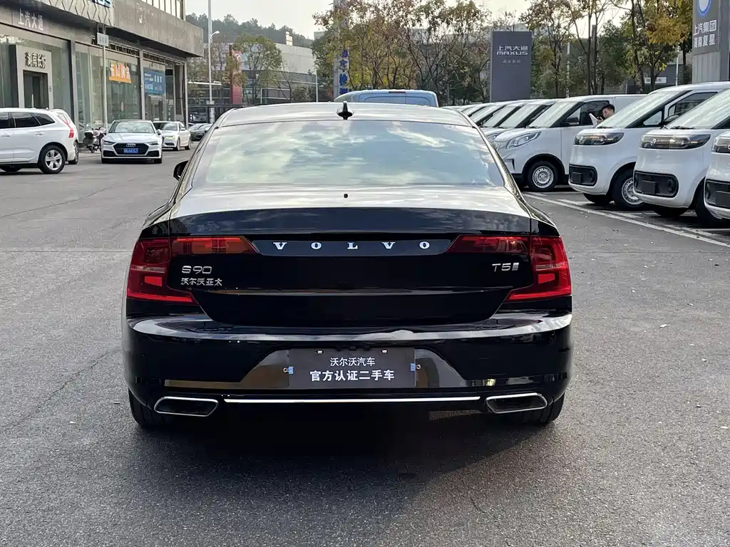 VOLVO S90 2020