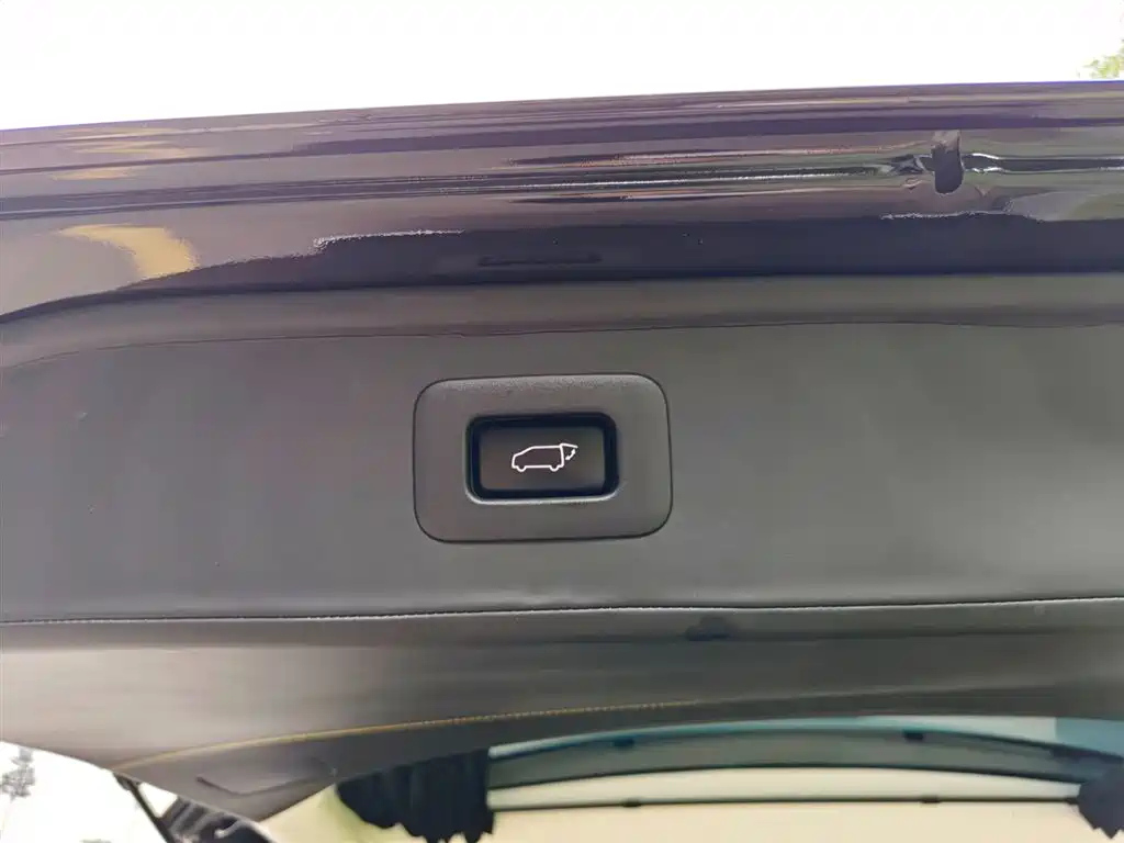 TOYOTA ALPHARD 2018
