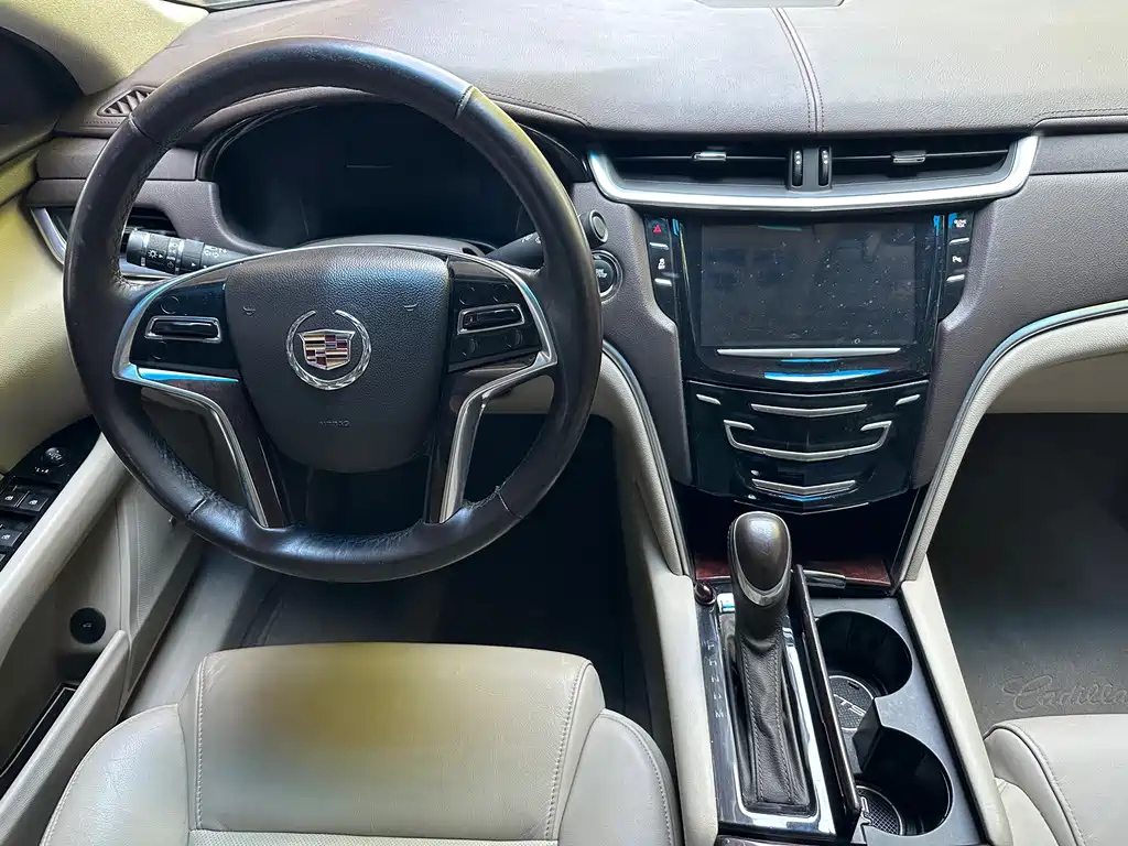 CADILLAC XTS 2015