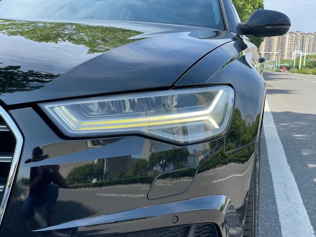 AUDI A6L 2016