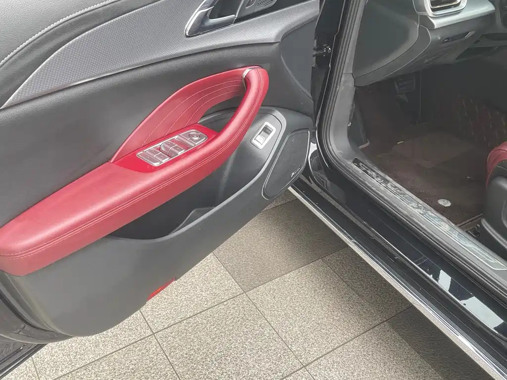 HONGQI H5 2023