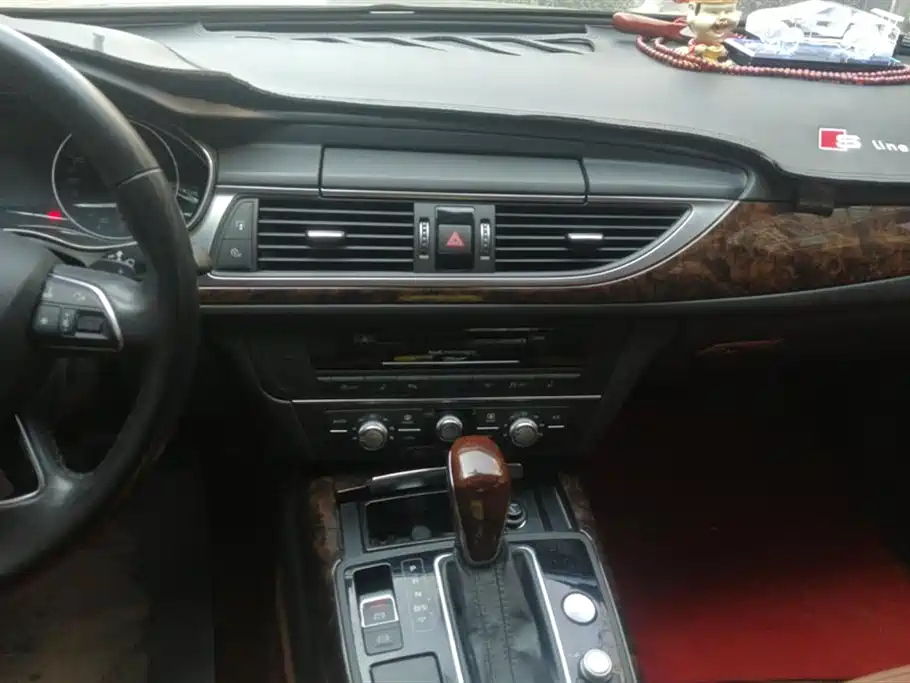 AUDI A6L 2018