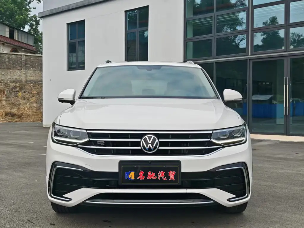 VOLKSWAGEN TIGUAN L 2022