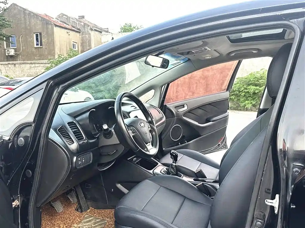 KIA K3 2013
