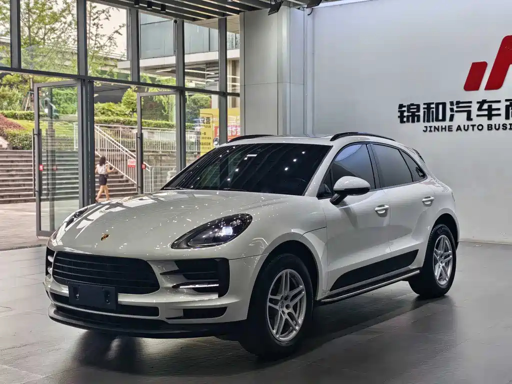 PORSCHE MACAN 2020