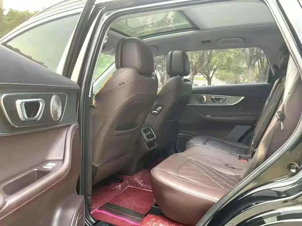 CHERY TIGGO 8 PRO 2024