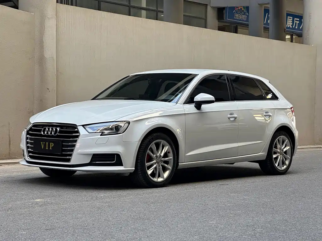AUDI A3 2019