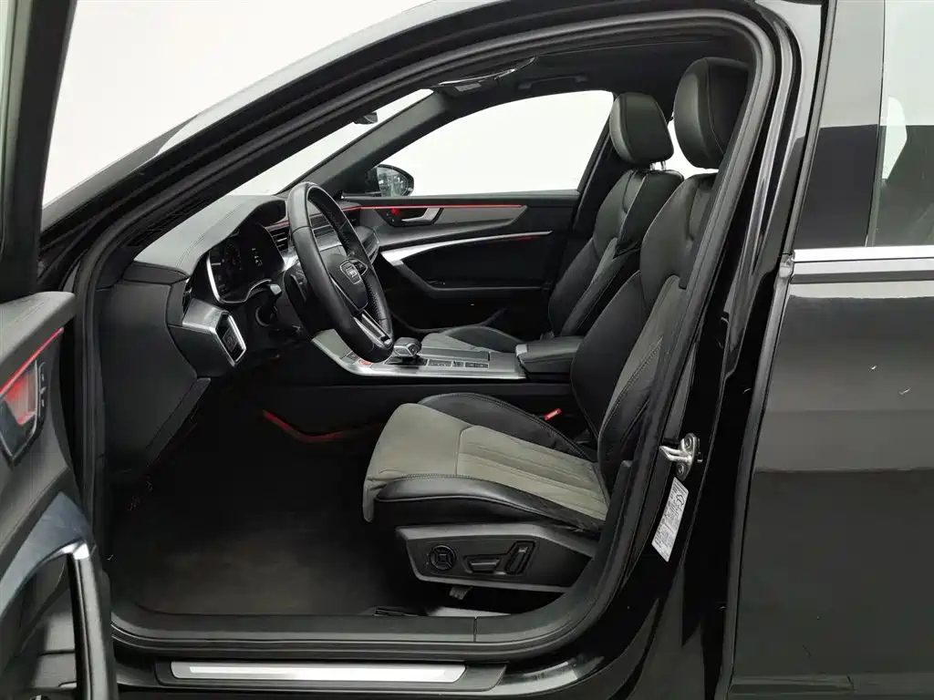 AUDI A6L 2019
