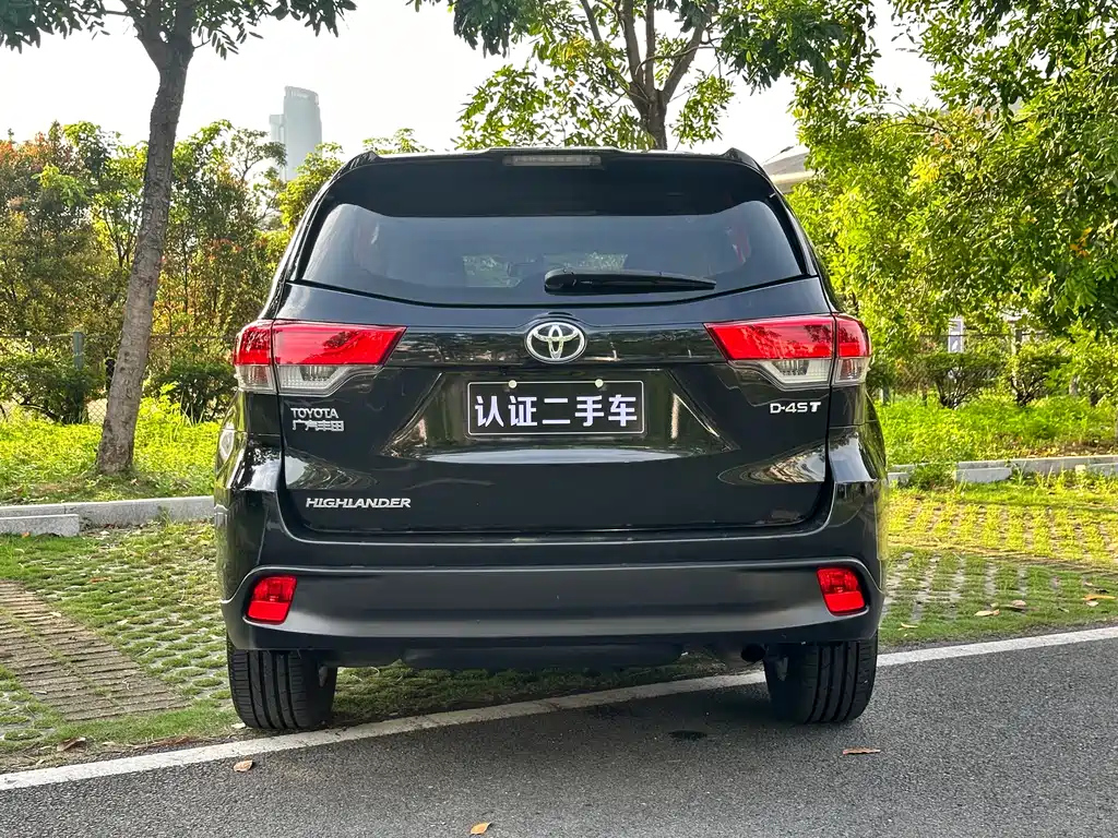 TOYOTA HIGHLANDER 2018