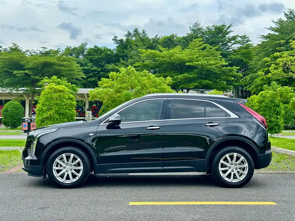CADILLAC XT4 2018