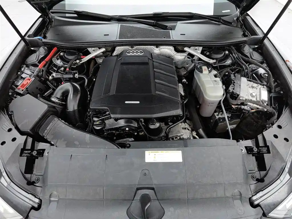 AUDI A6L 2019