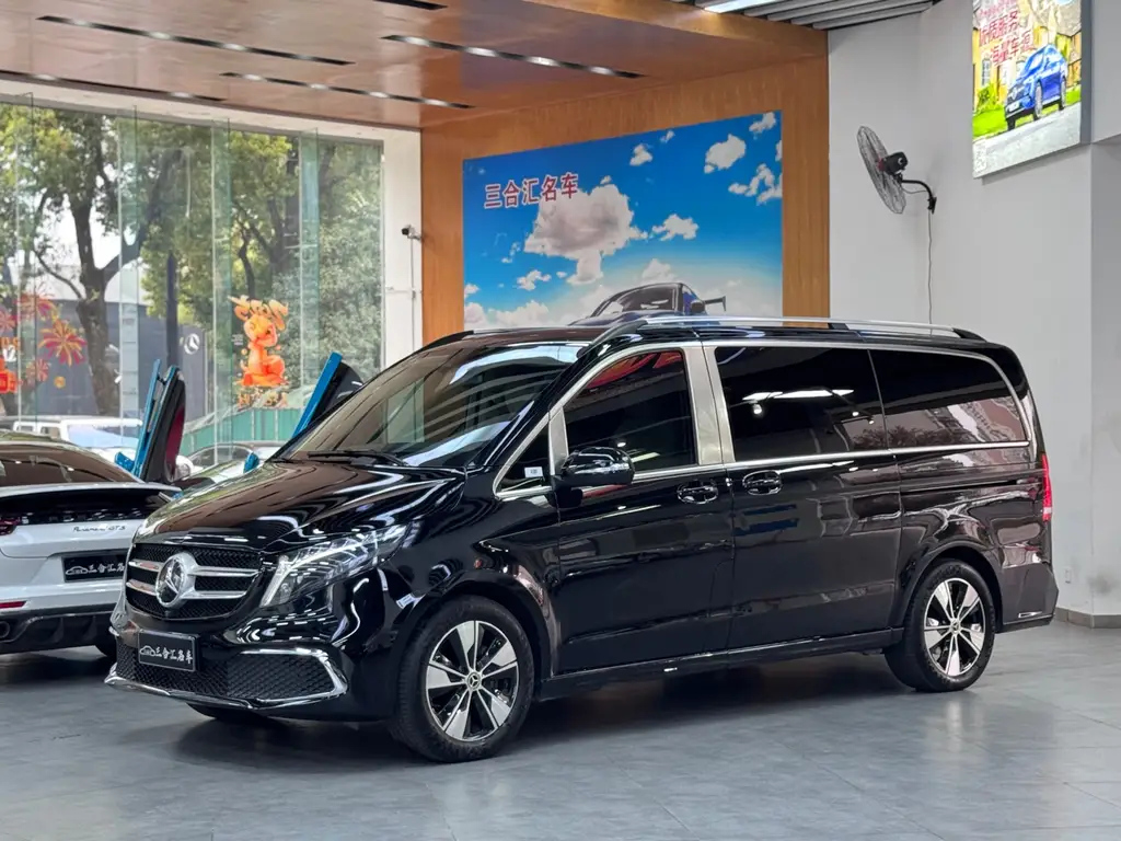 MERCEDES BENZ V-CLASS 2022
