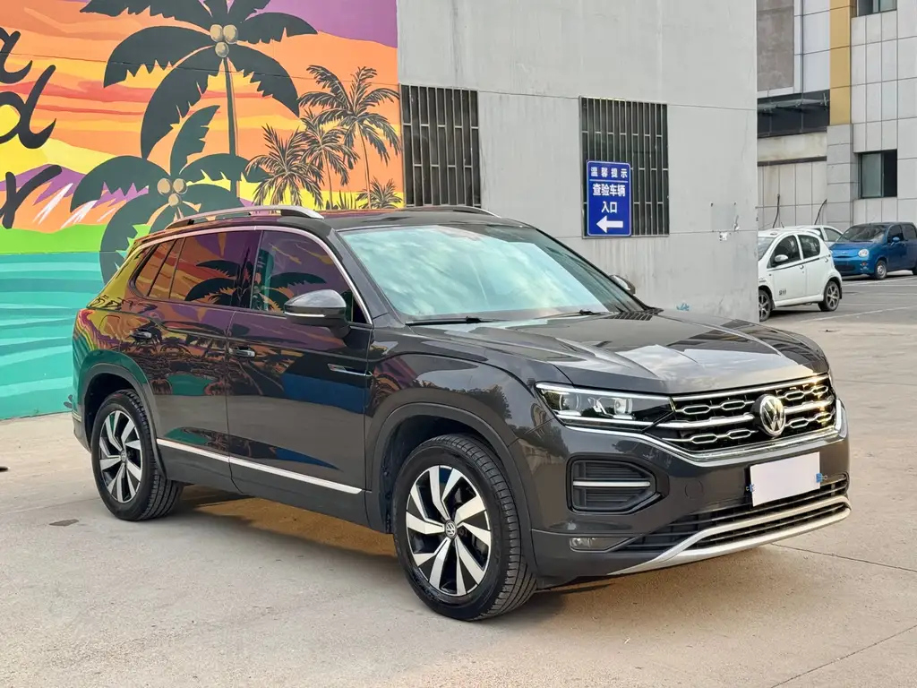 VOLKSWAGEN TAYRON 2019
