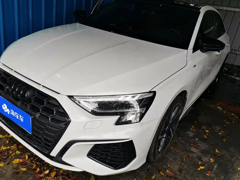 AUDI A3 2022