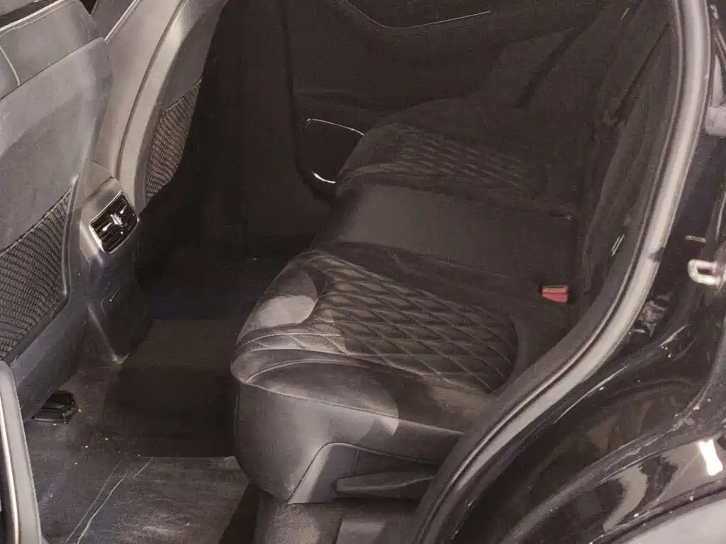 HONGQI HS5 2020