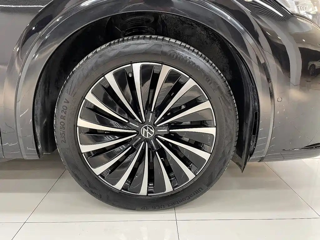 VOLKSWAGEN VILORAN 2022