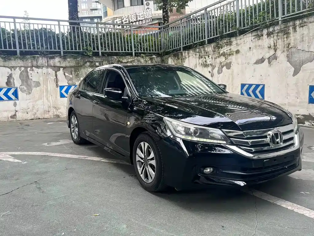 HONDA ACCORD 2015