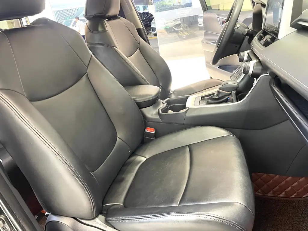 TOYOTA RAV4 RONGFANG 2020