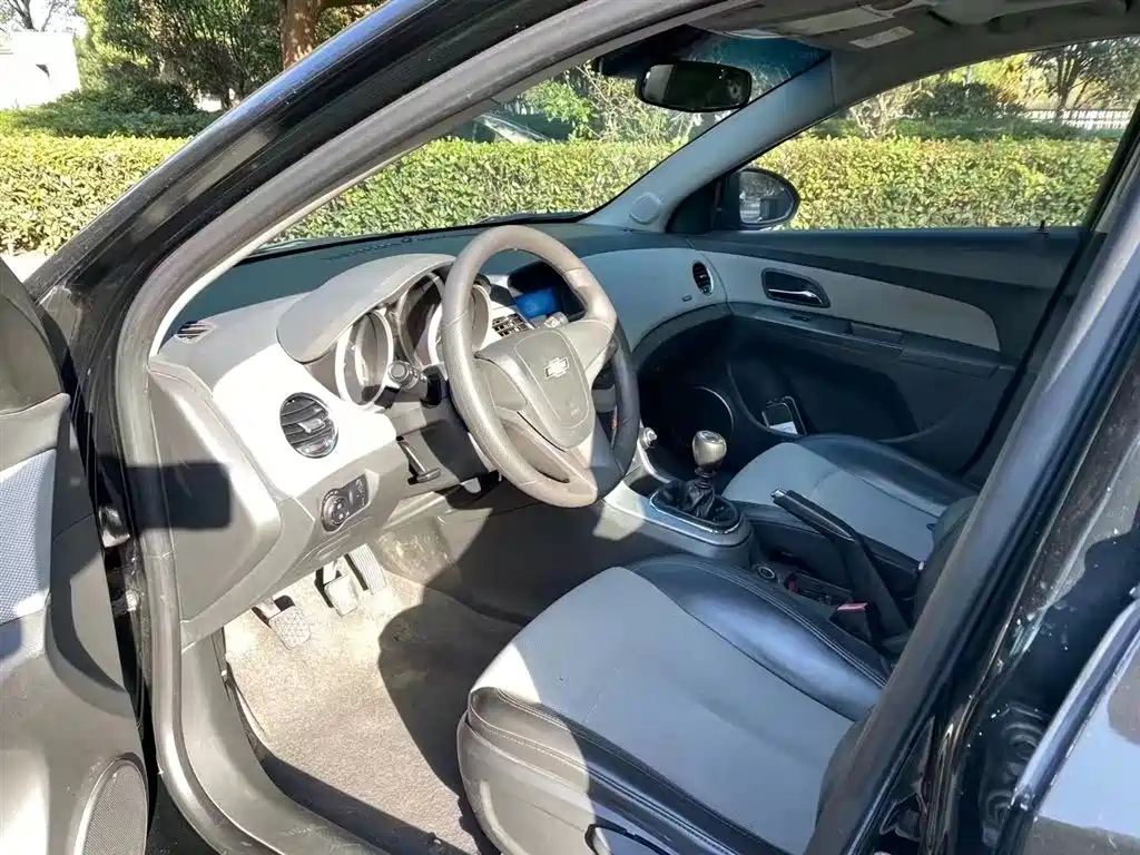 CHEVROLET CRUZE 2014