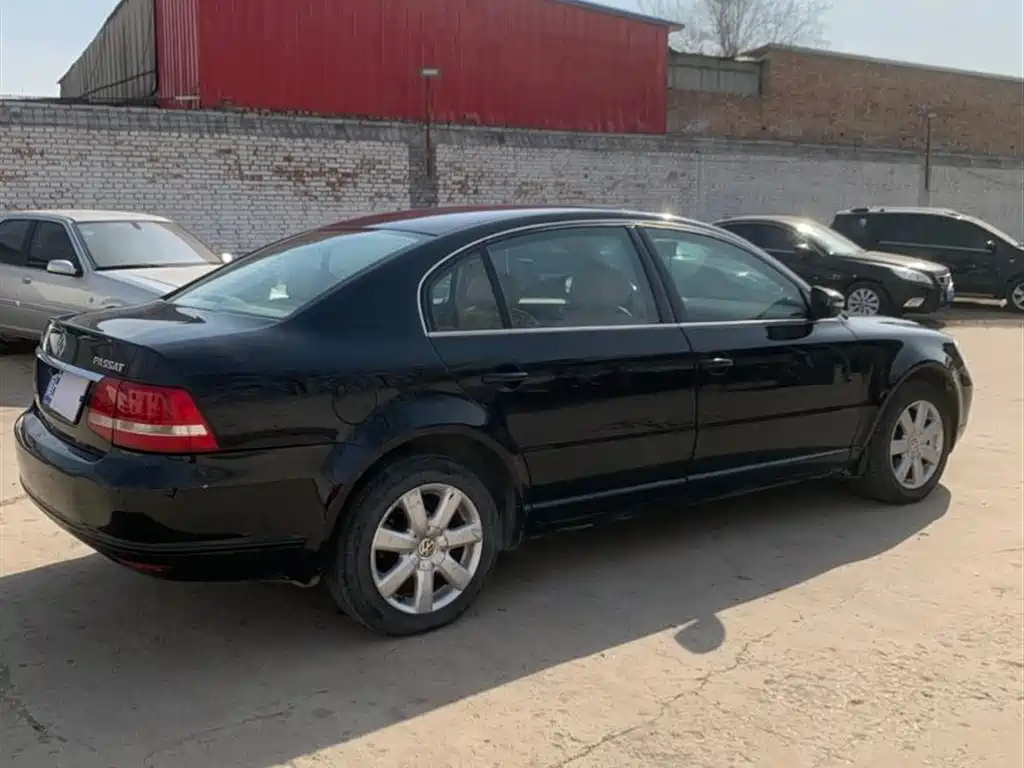 VOLKSWAGEN OTHER 2011