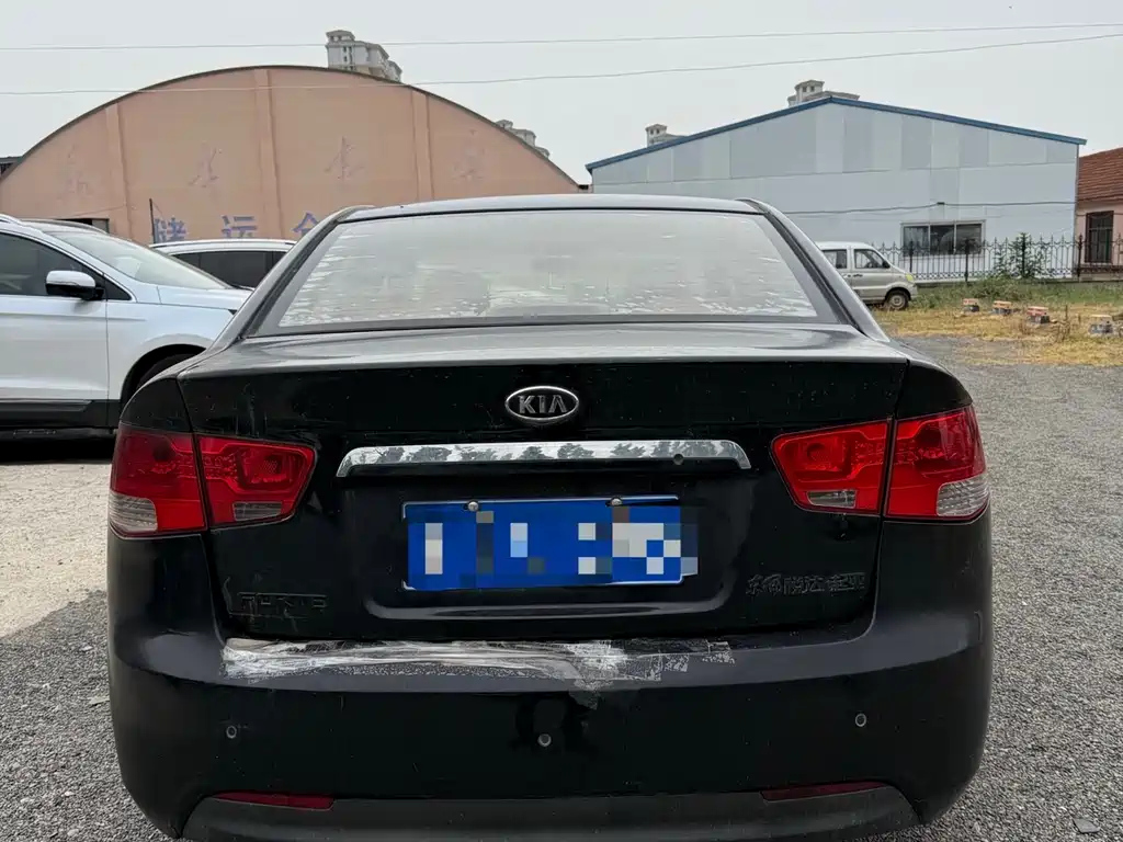 KIA FORTE 2011