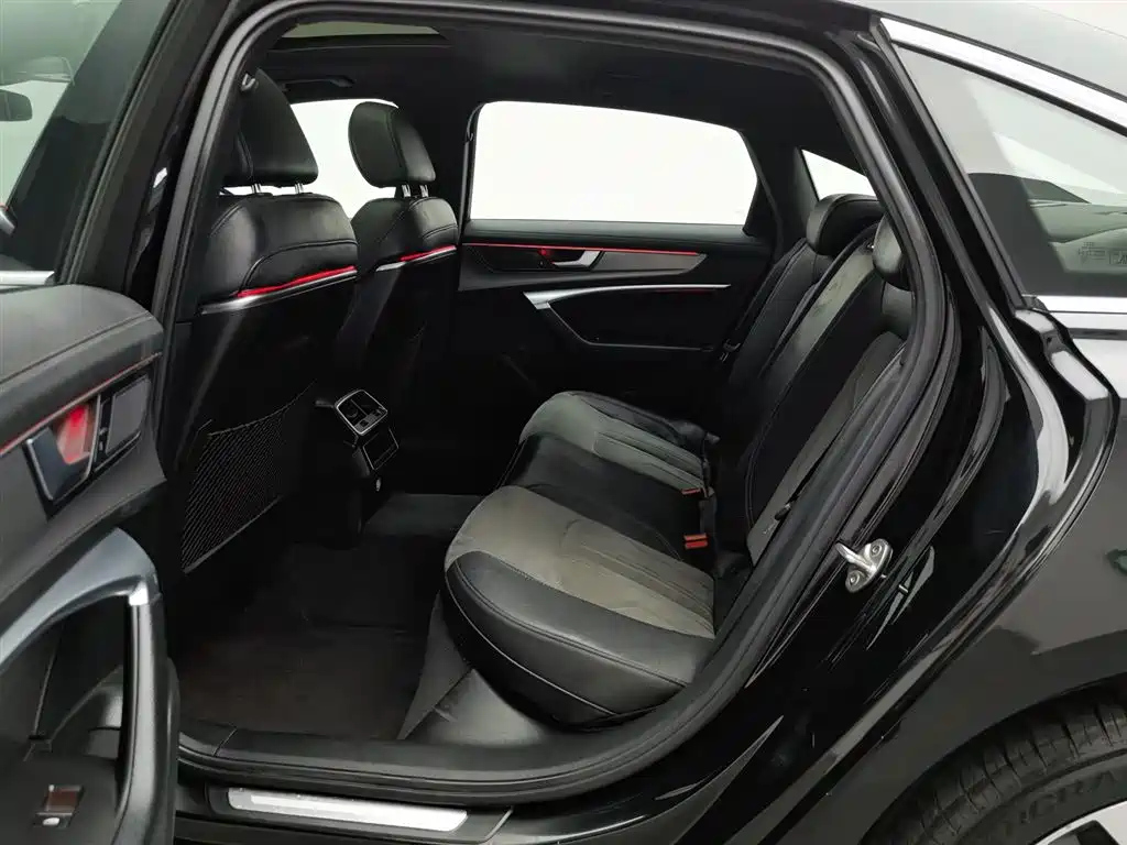 AUDI A6L 2019