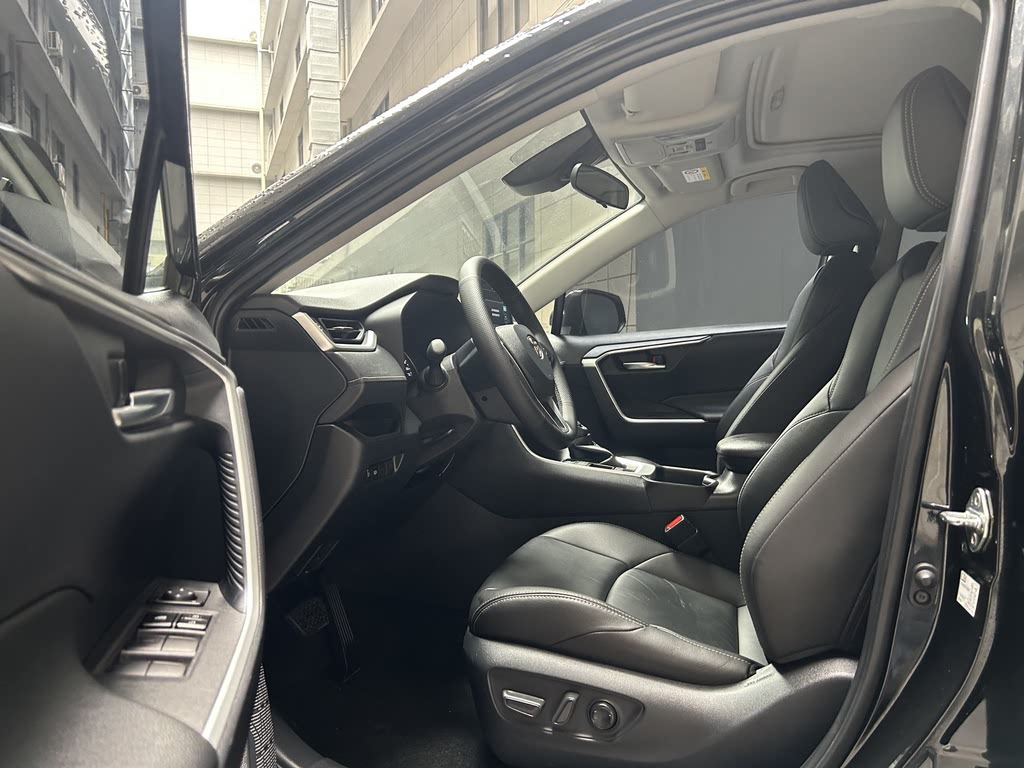 TOYOTA WILDLANDER 2020