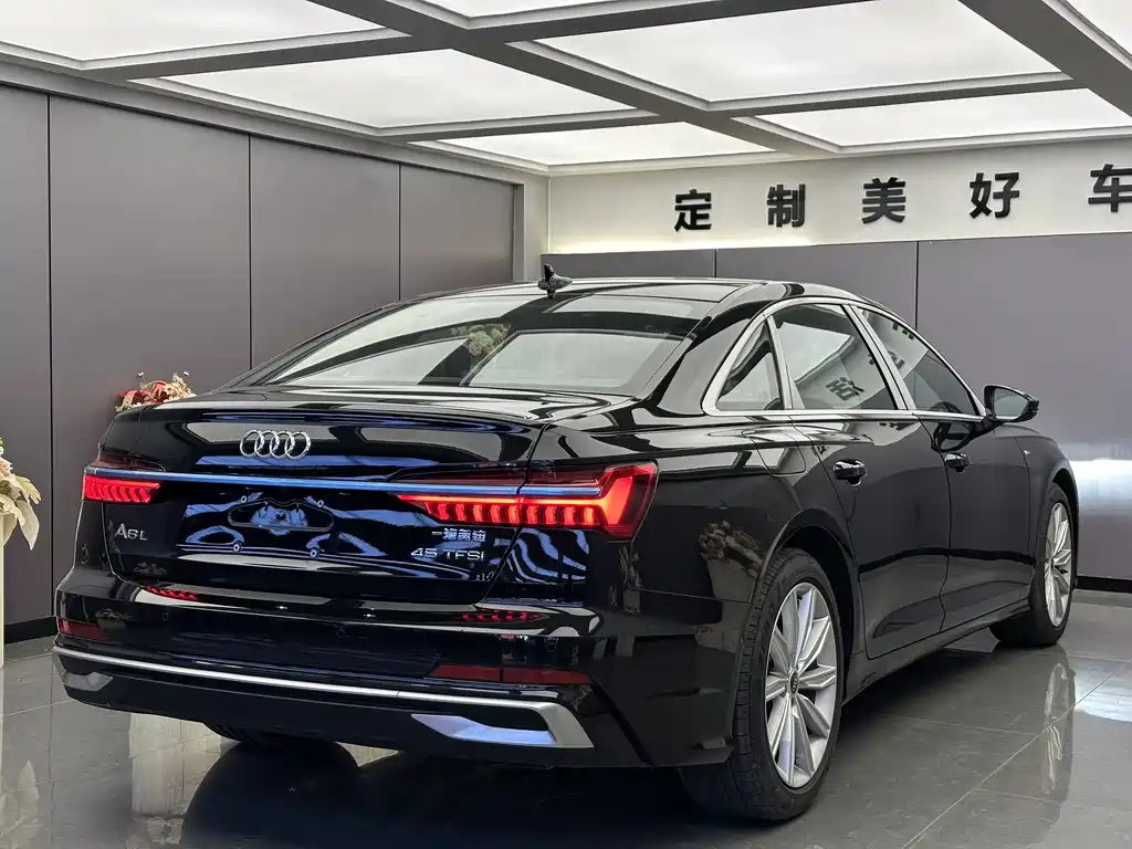 AUDI A6L 2024