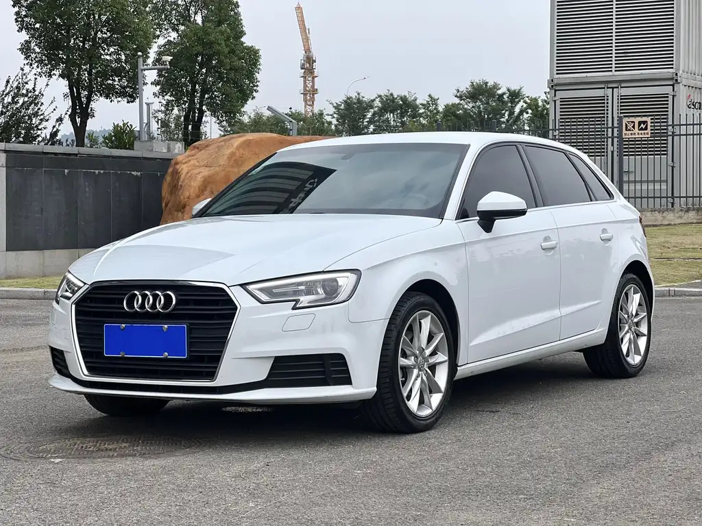 AUDI A3 2018