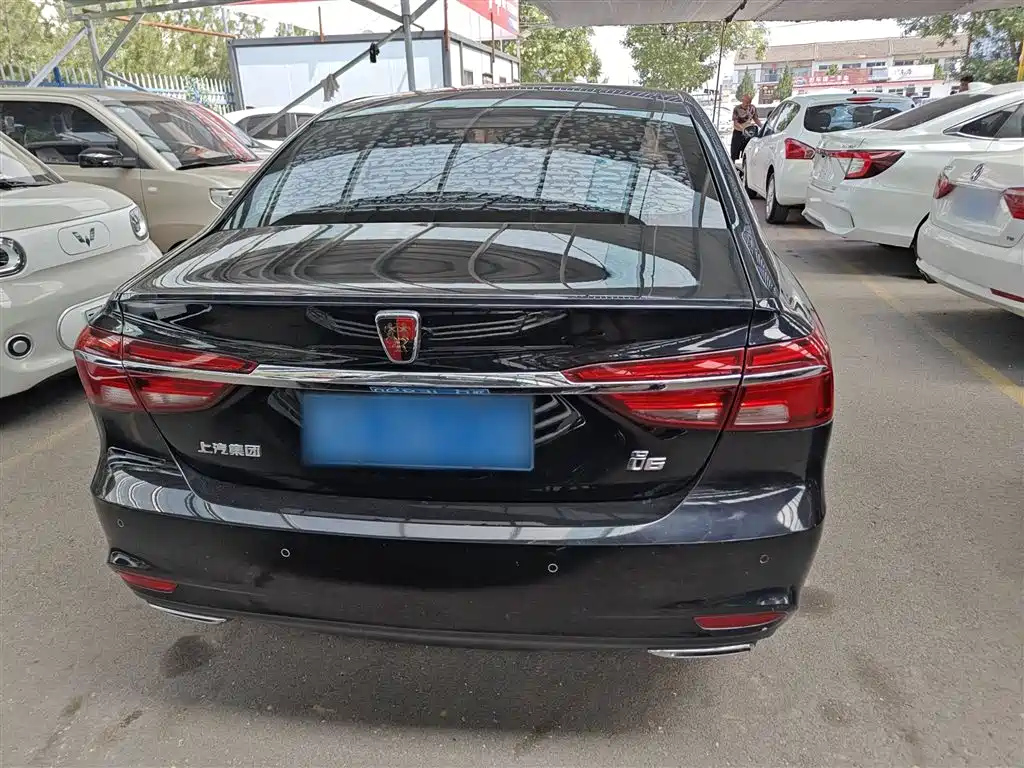 ROEWE I6 2020