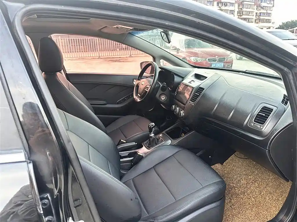 KIA K3 2013