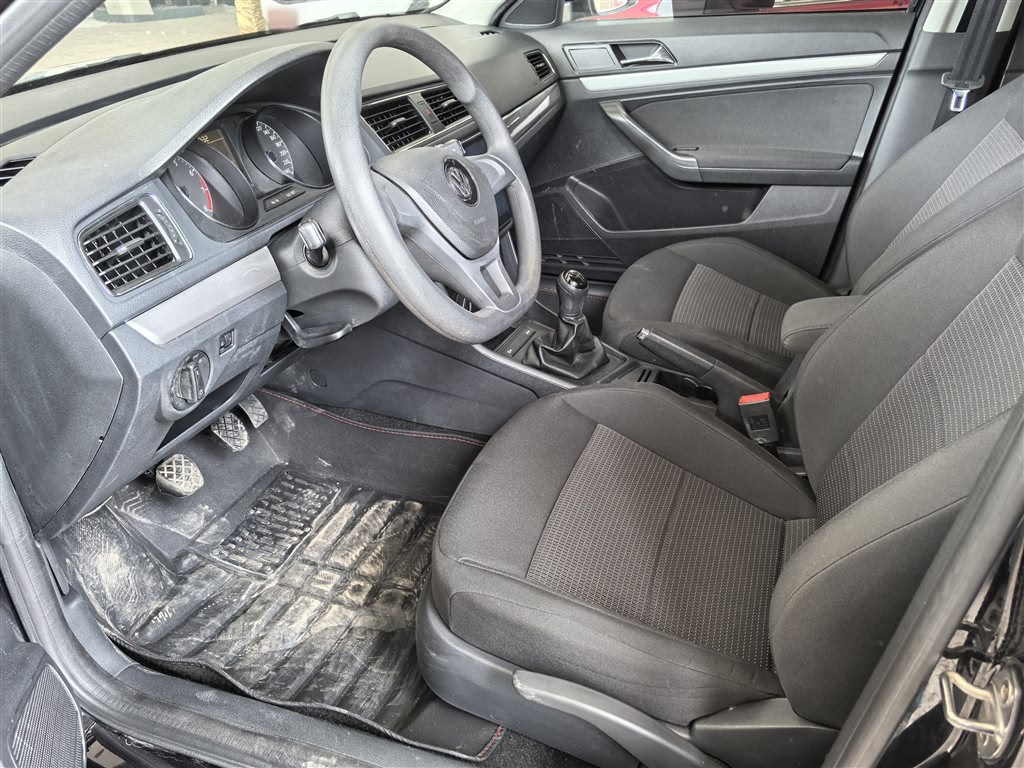 VOLKSWAGEN LAVIDA 2017