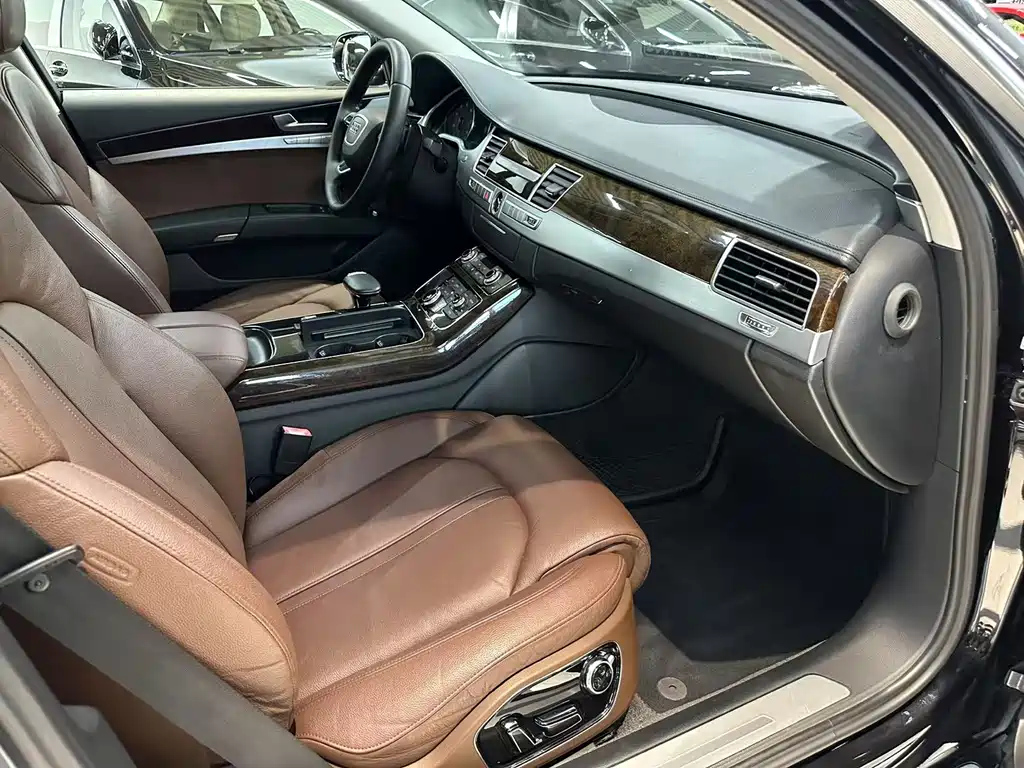 AUDI A8 2013
