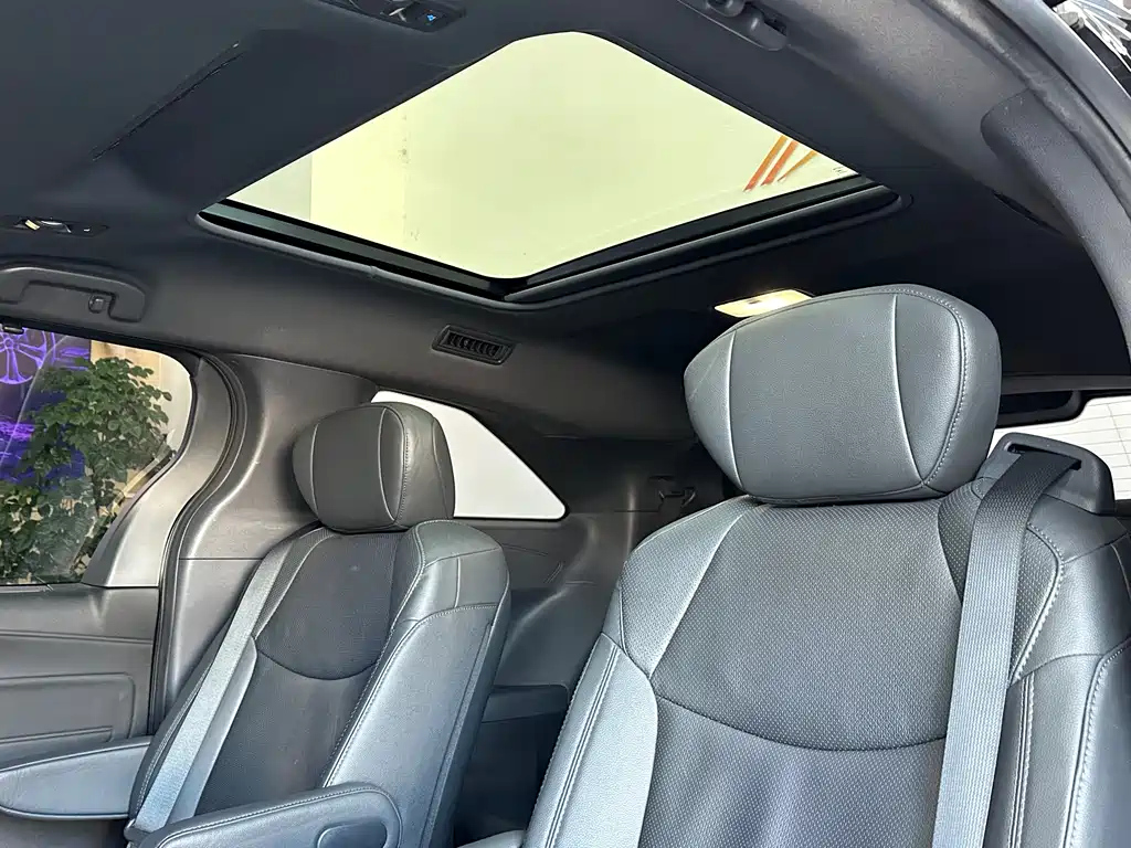 TOYOTA SIENNA SIENNA 2022