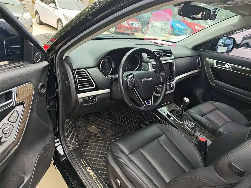 HAVAL H6 COUPE 2015