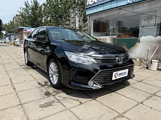 TOYOTA CAMRY 2015