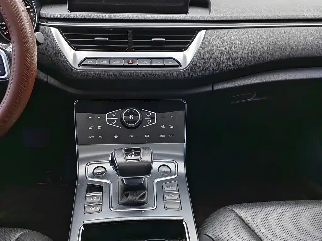 HONGQI H5 2022
